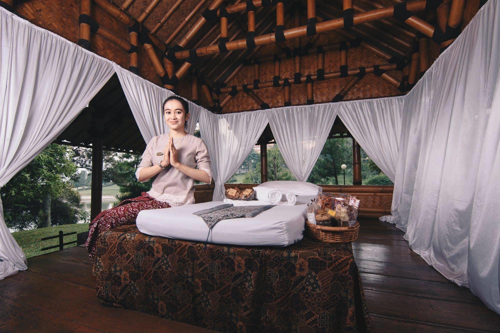 Jatinangor National Golf & Resort Exterior photo