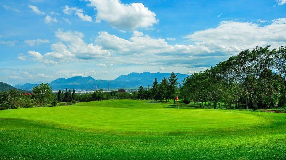 Jatinangor National Golf & Resort Exterior photo